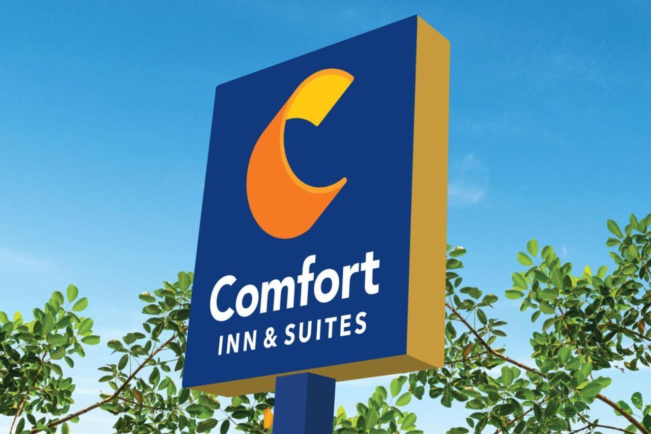 Comfort Inn & Suites At Sanford Sports Complex 수폴스 외부 사진